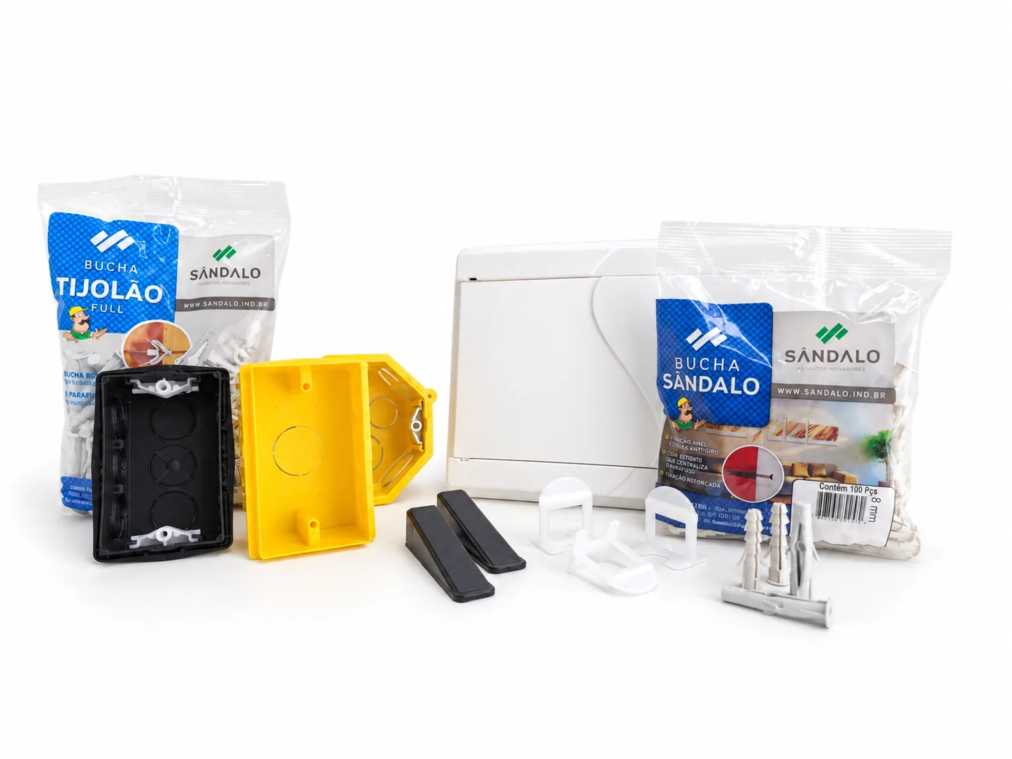 Linha de produtos Sândalo: buchas, caixas de luz, niveladores e espaçadores